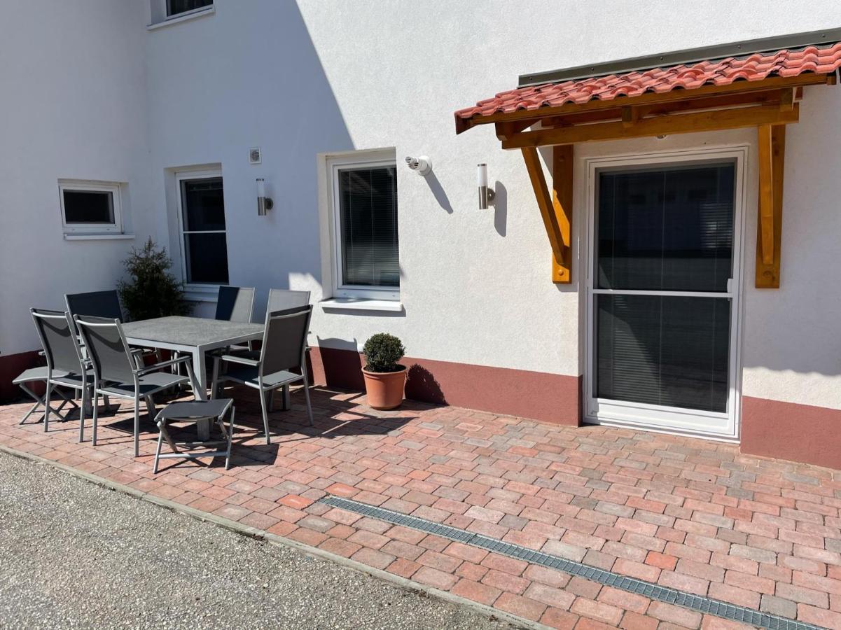 Ferienwohnung „Gmuender Hof“ グミュント エクステリア 写真